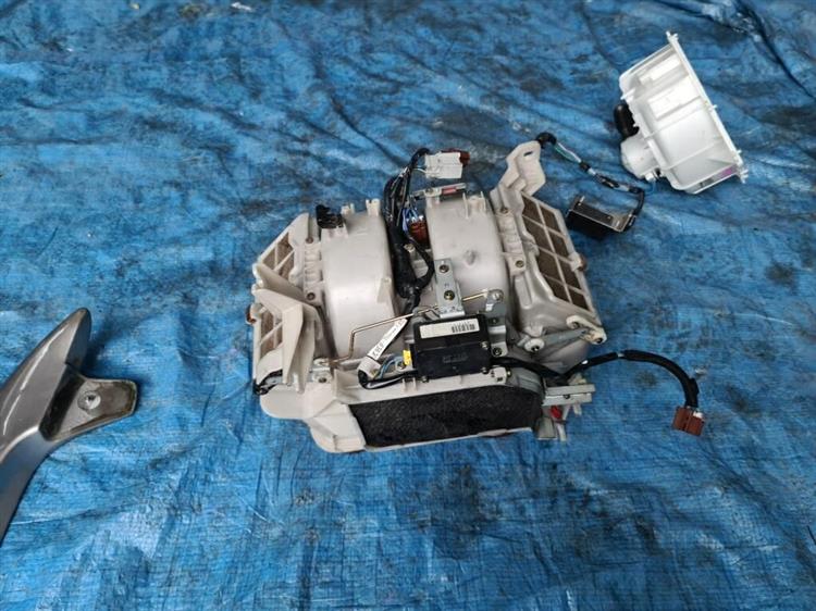 Мотор печки Хонда Легенд в Кстово 206136